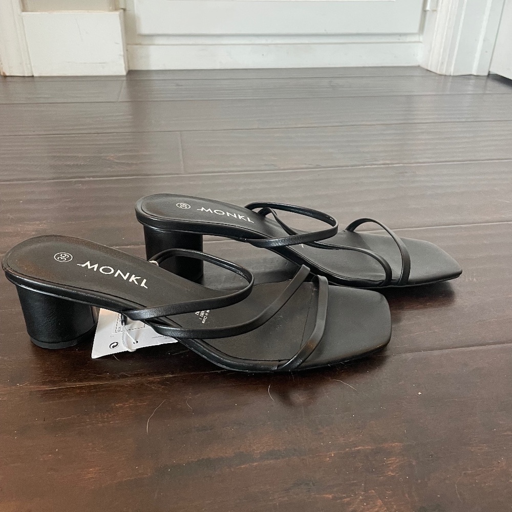 BRAND NEW WITH TAGS Strappy Mules from Monki via ASOS | Size 8 US / 39 Euro
